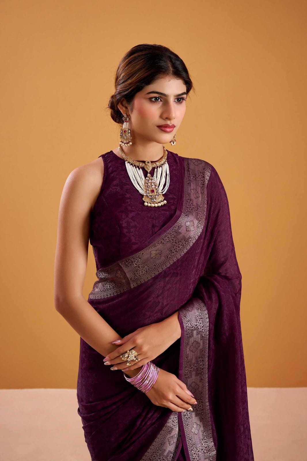Calviarc Zariya Shimmer Ready-to-Wear Saree with Zari Border