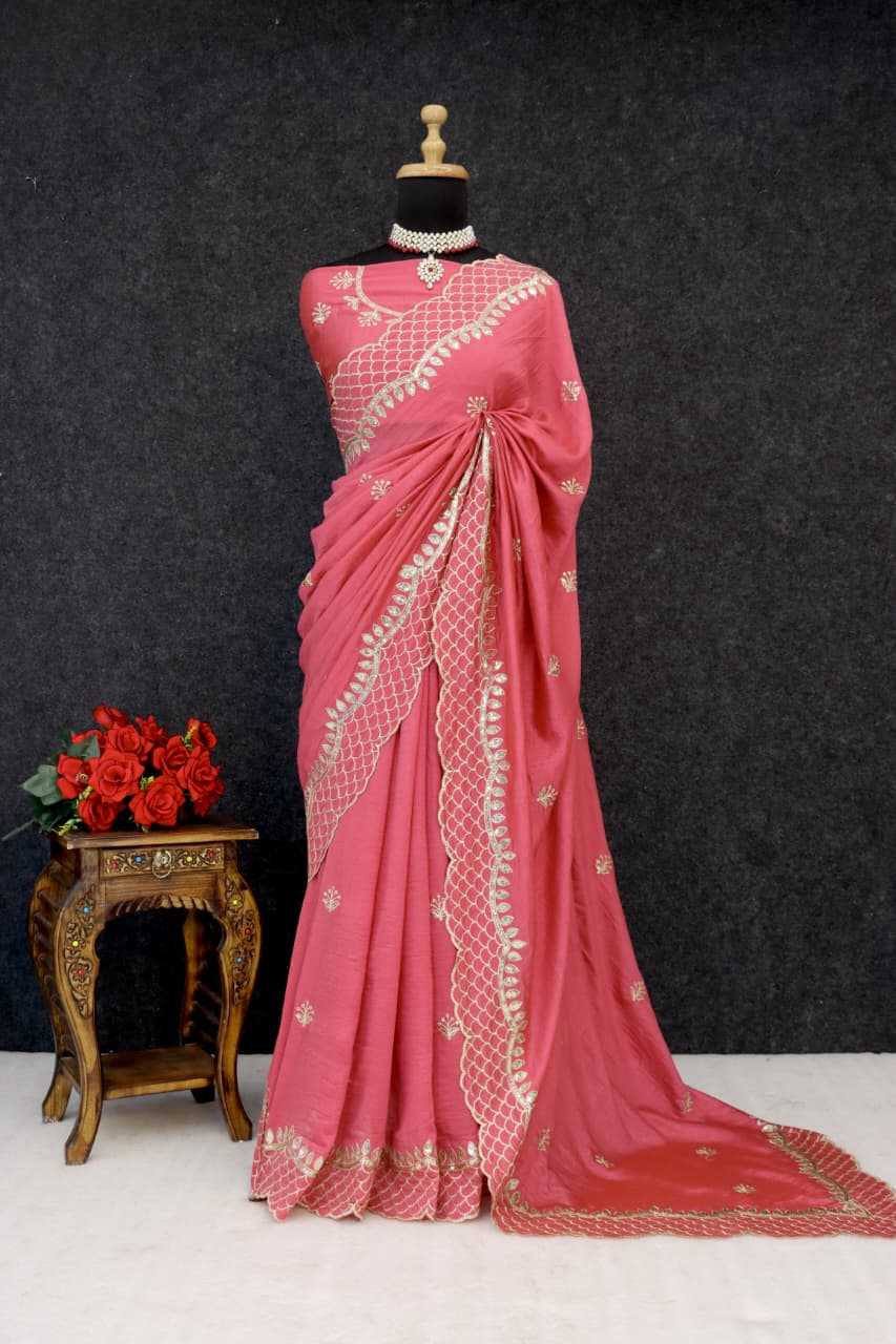 Calviarc Aabha Vichitra Silk Embroidered Saree with Sequin Thread Work